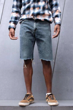 Men's Lee Denim Shorts 254 (sz. 32) -US Vintage Clothing Sales mens denim shorts 254 1 02915.1666807685