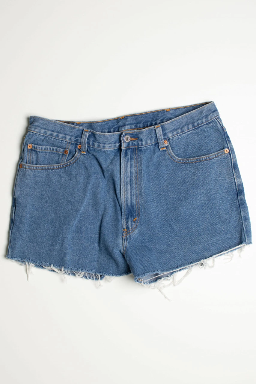 Vintage Levi's Short 19 2 Vintage Levi's Short 19 - Image 2