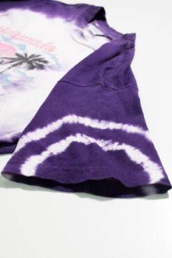 Vintage Bermuda T-Shirt (1990s) -US Vintage Clothing Sales vintage t shirts 5870 3 scaled 95918.1666808398