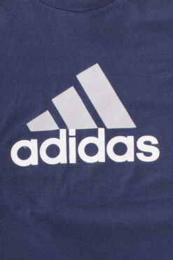 Vintage Adidas T-Shirt 1